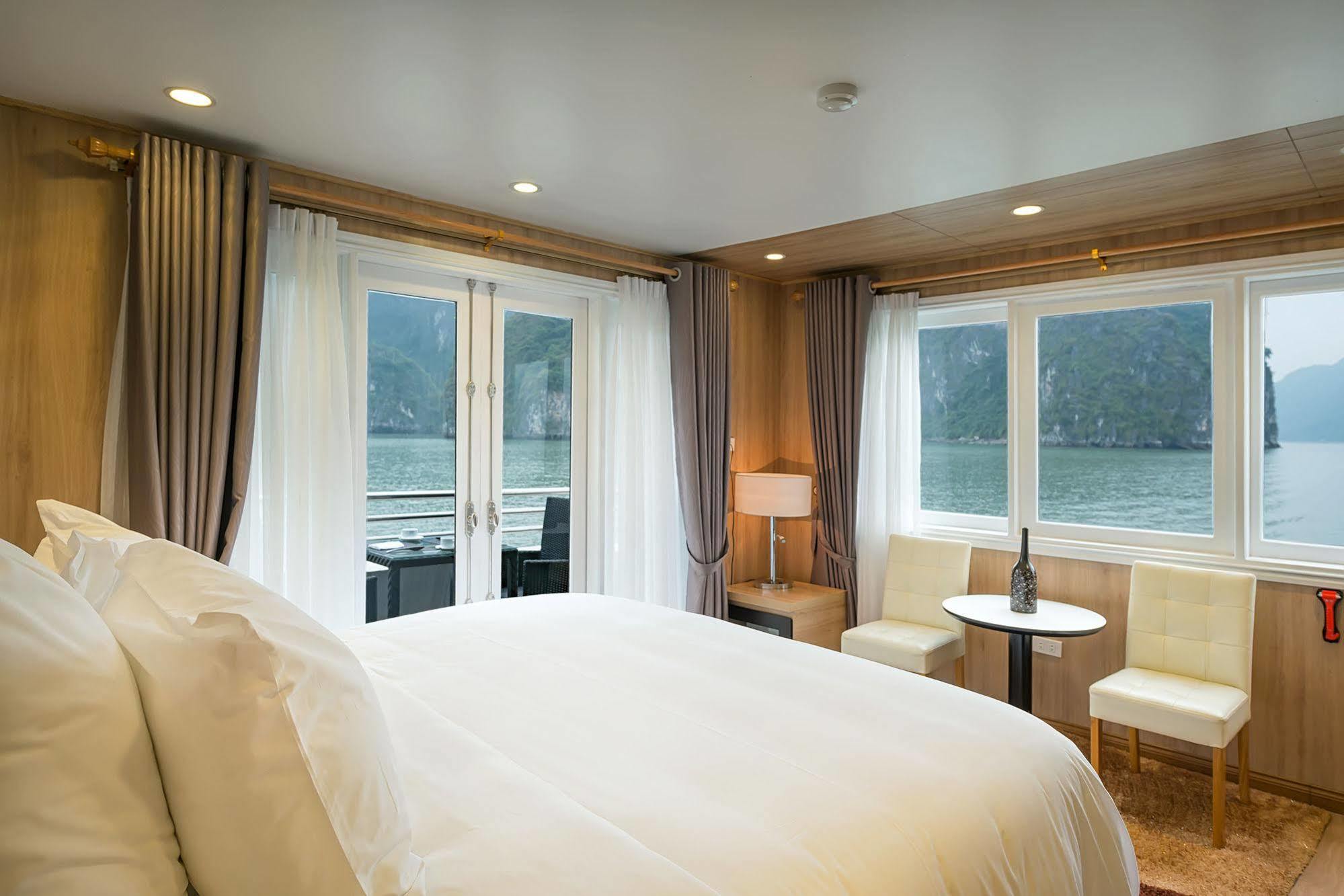 La Vela Premium Cruise - Managed By Paradise Cruises Ha Long Exterior foto